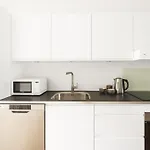 Fantastic 2-Bed W Balcony