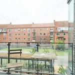 Fantastic 2-Bed W Balcony
